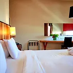 Lato Annex Boutique Rooms