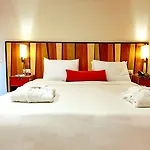 Lato Annex Boutique Rooms