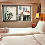 Lato Annex Boutique Rooms
